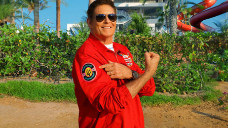 David Hasselhoff is Back on Duty at Dubai's Aquaventure World 