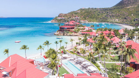 Explore Popular Travel Destinations with Private Jets