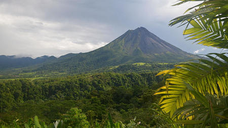 Discover Costa Rica: Essential Tips for a Crowd-Free Self-Drive Adventure