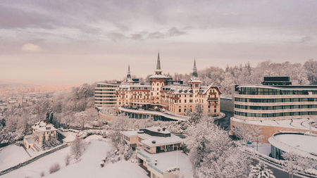 Top Wellness Retreats in the Swiss Alps this Winter