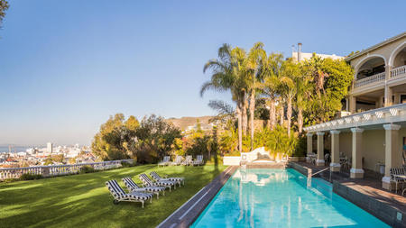 Cape Town: A Melodic Escape from Winter Chill