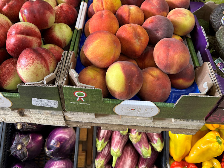 Como Covered Market – Fruit