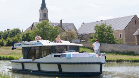 Discover the Top 5 European Must-Visit Regions with Le Boat in 2025: Unforgettable Journeys Await!