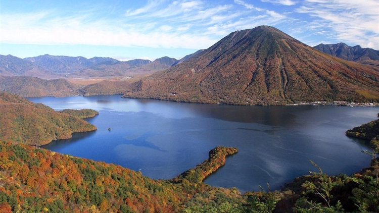 Nasu Japan lake