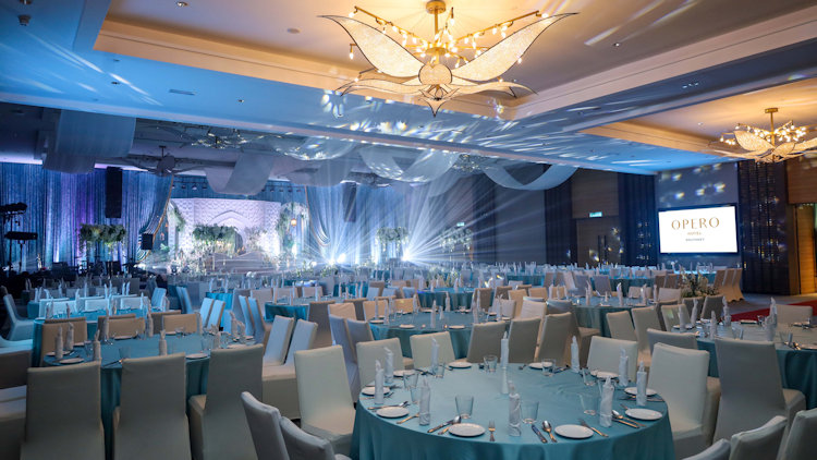 Opero hotel meeting space
