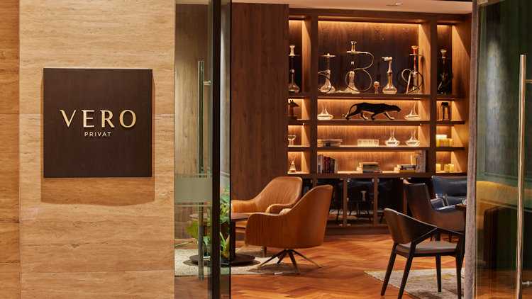 Opero hotel private lounge