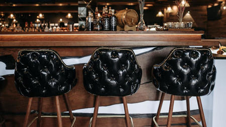 How to Choose the Best Restaurant Bar Stools for Your Venue