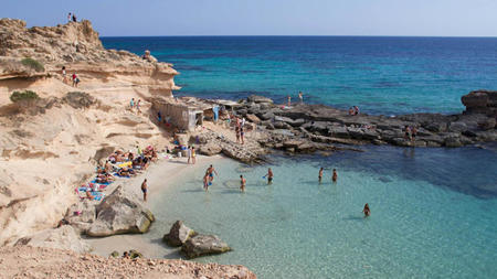 Top 10 Beach Destinations for Entrepreneurs and Investors Ranked