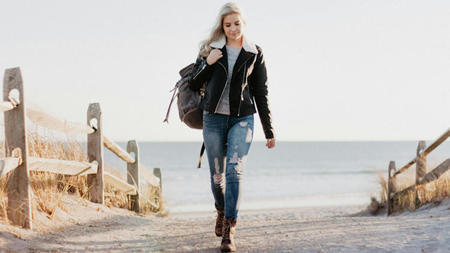 Traveling in Style: The Ultimate Leather Jacket Guide for Jetsetters