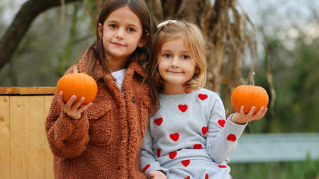 The Definitive Guide to Stylish and Comfortable Kids Clothing for Each Season