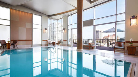 Scarlet Huntington Spa Offers Poolside High Tea Service