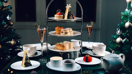 The Holiday Season Begins at St. James's Hotel & Club in London