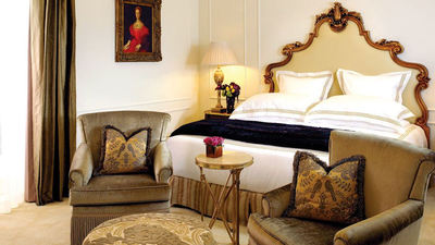 The Plaza Hotel - New York City - 5 Star Luxury Hotel