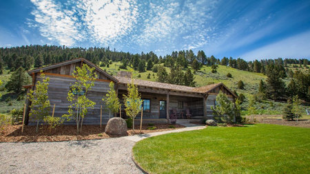 Opulent Wilderness Adventures: Unparalleled Luxury in Nature